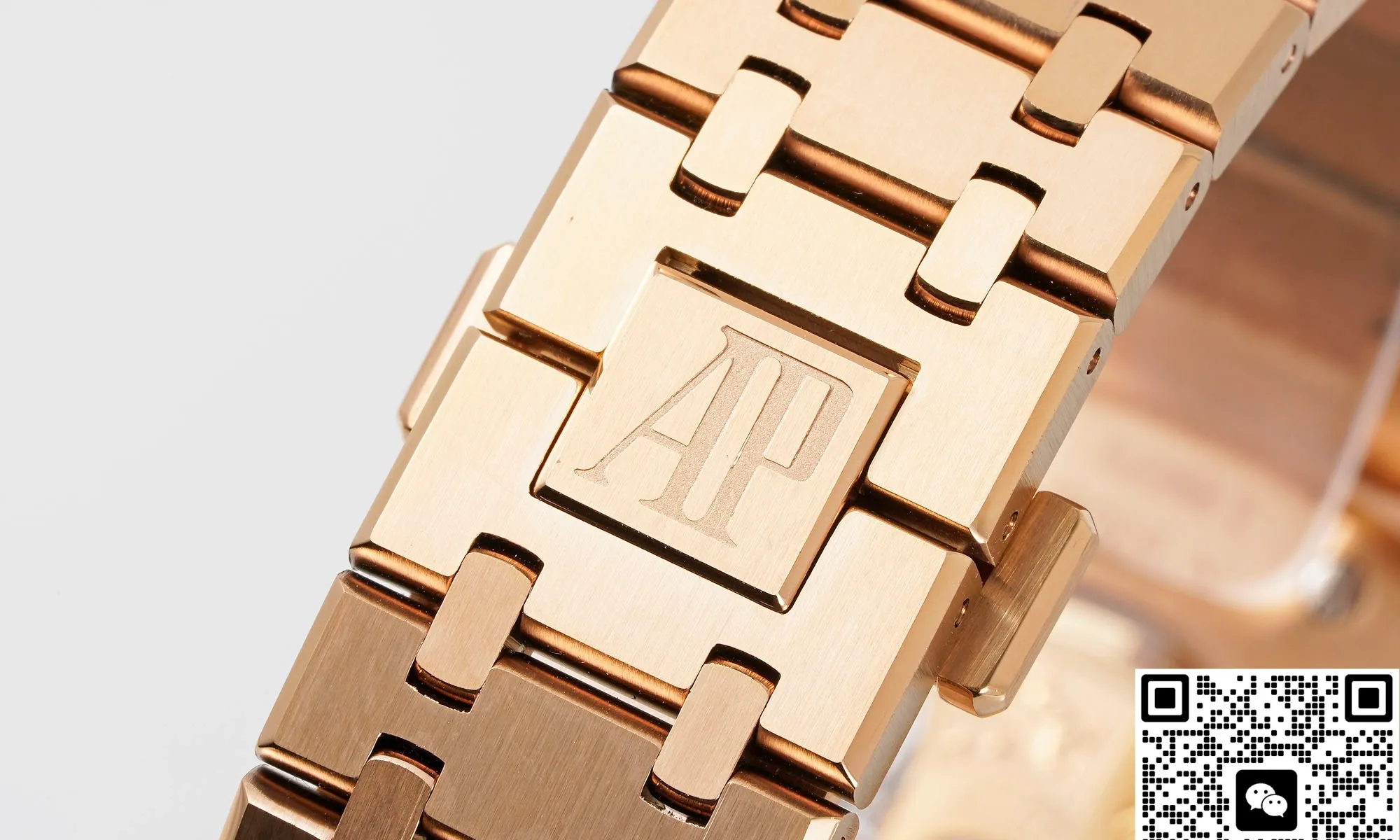 APS Factory V3 Audemars Piguet 15400OR.OO.1220OR.01 1:1 Best Edition Replica Watch